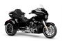 COULEUR : Vivid Black (+ 1 050 €)